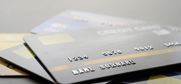 Кредитная карта: инструмент или ловушка