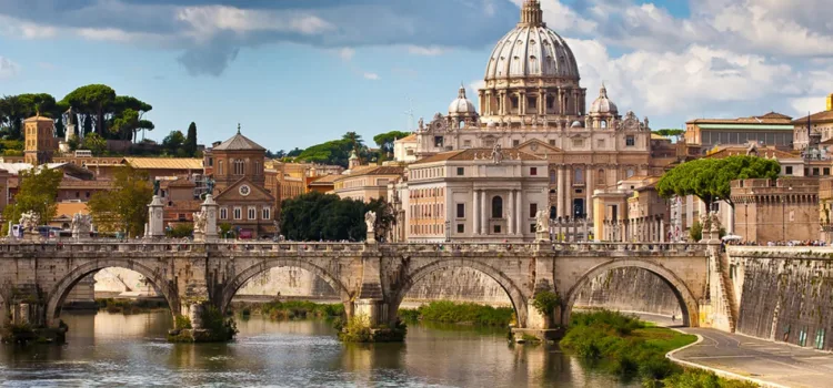 Кредит на путешествие по Ватикану