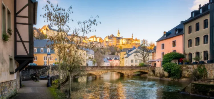 Кредит на путешествие по Люксембургу