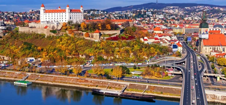 Кредит на путешествие по Словакии