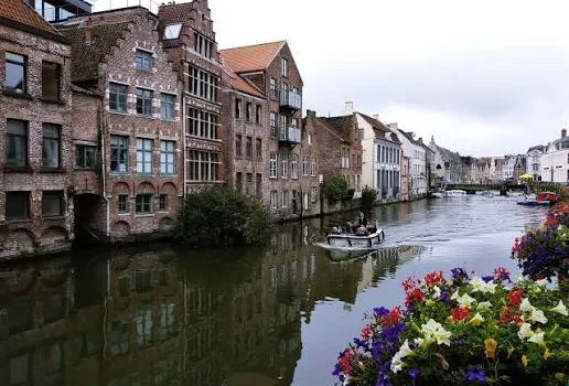 Кредит на путешествие по Бельгии